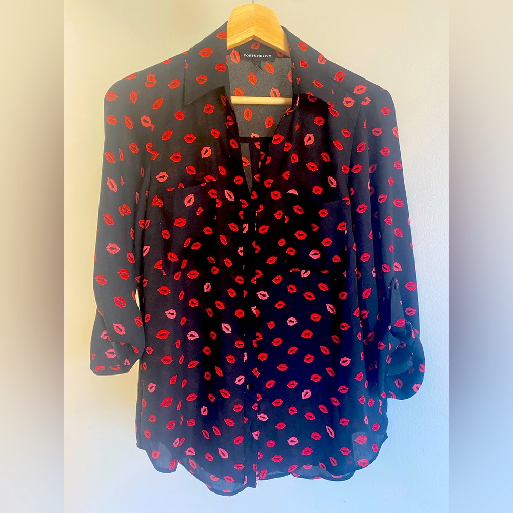Fortune + Ivy Top | Black Long Sleeve Shirt with Lips!